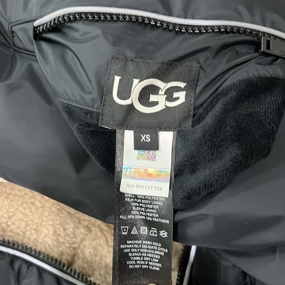 NEW UGG SHASTA DOWN PUFFER JACKET 2.0 Size XS - Picture 9 of 11